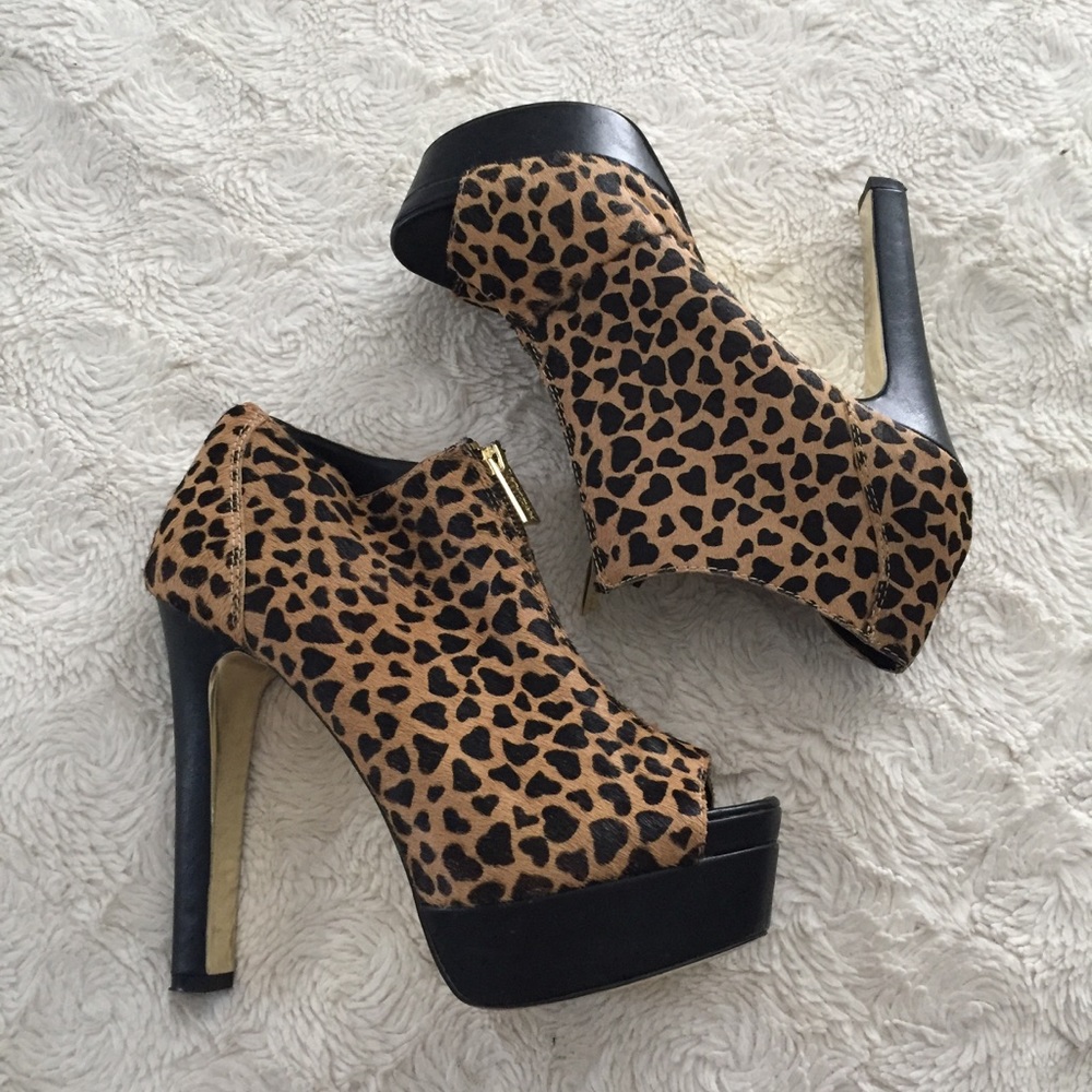 Betsey Johnson Leopard Heart Platform Peeptoe Heel
